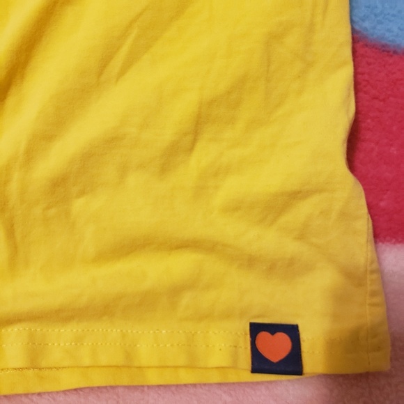Euc Cheer Mom yellow tshirt size large - Picture 4 of 4